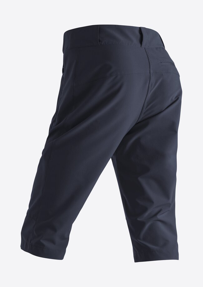 Short pants & skirts Latit Capri W